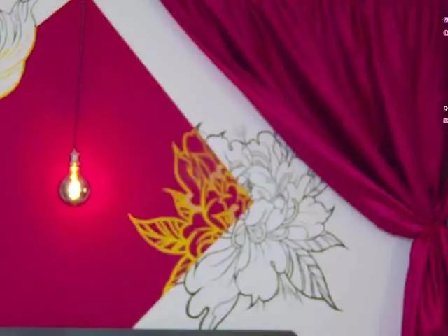 Freechat Lunamistyc on BongaCams