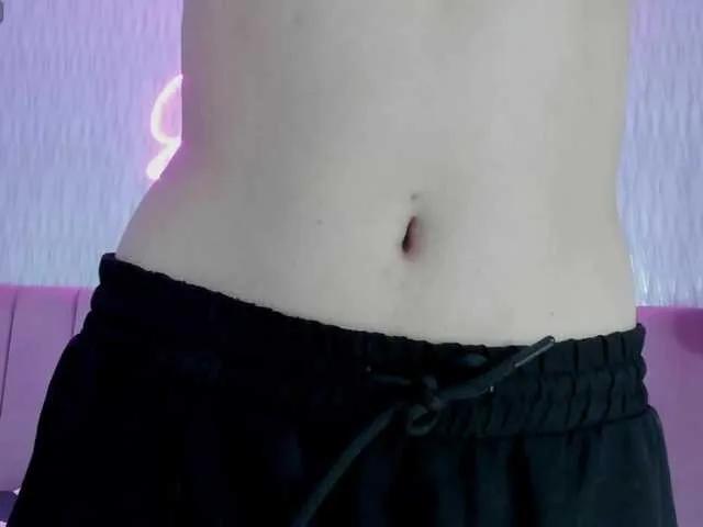 Offline maddy-jacksonw on BongaCams