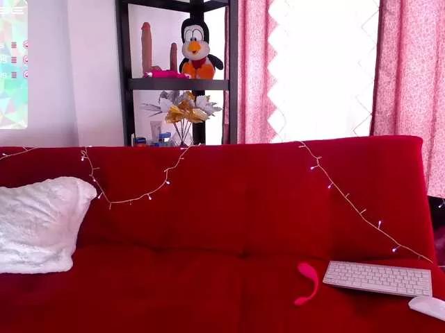 Offline MadisonKane on BongaCams