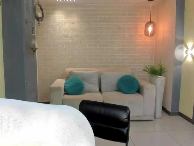 Offline MadisonKane on BongaCams