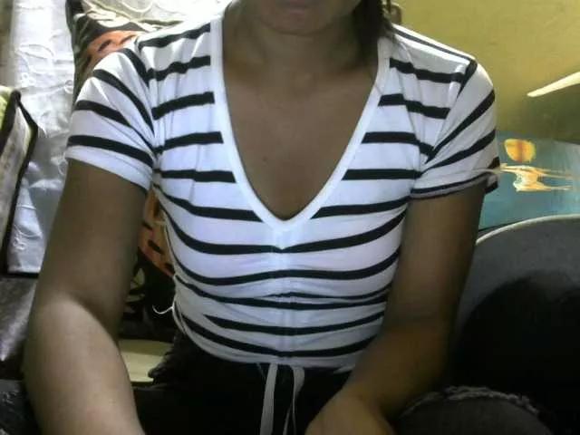 Offline Maellah31 on BongaCams