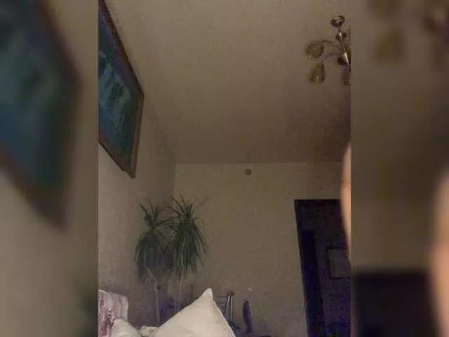 Offline Malvina81 on BongaCams