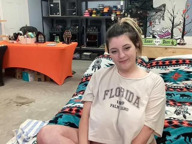 Offline maramaze on BongaCams