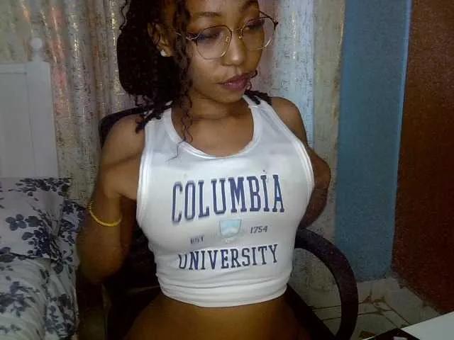 Offline Mariewana on BongaCams