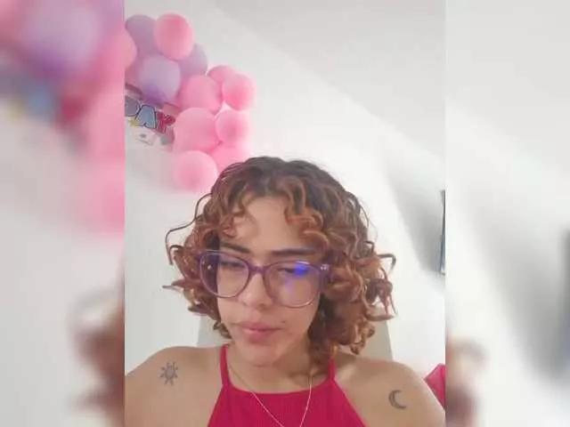 Freechat MarilynStone on BongaCams