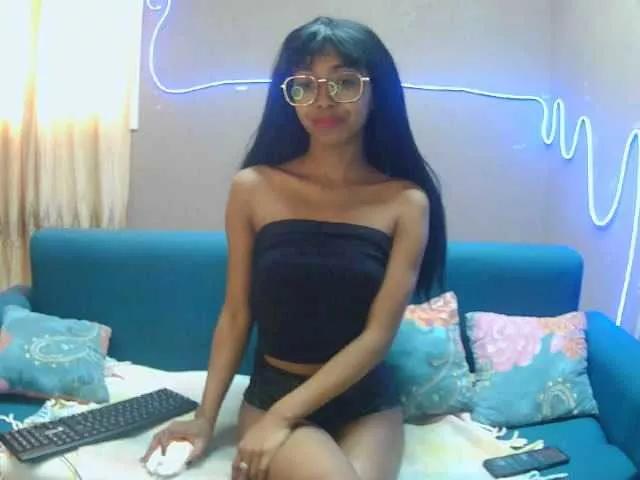 Freechat Marinahgrey on BongaCams