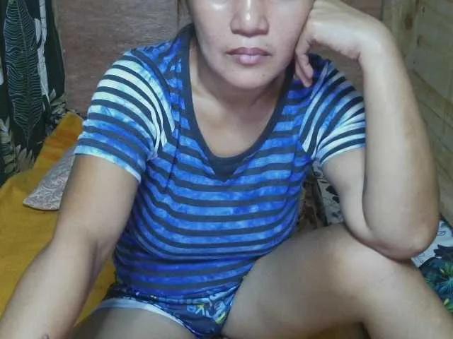 Freechat matureluverr38 on BongaCams