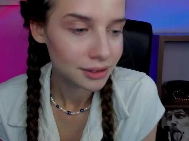 MayaPerfect on BongaCams