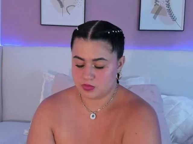 Offline miahkumar- on BongaCams