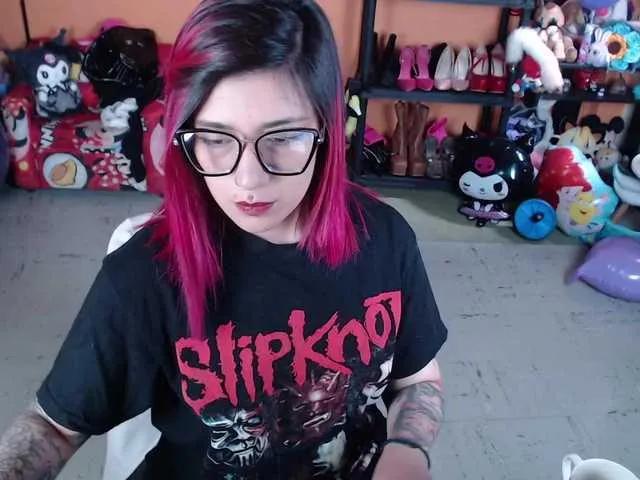 Offline MiaJhons on BongaCams