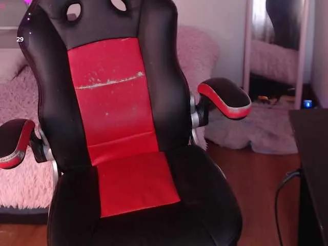 Freechat Missdennise on BongaCams