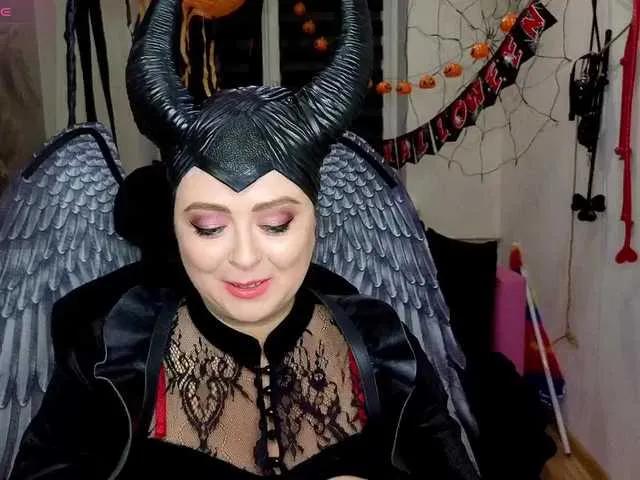 Freechat missGODDESS on BongaCams