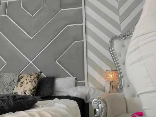 Freechat MissMahalaa on BongaCams