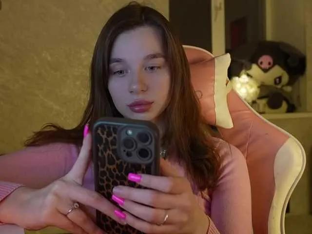 BongaCams MossiPolli is Freechat MossiPolli — When there is a contact)