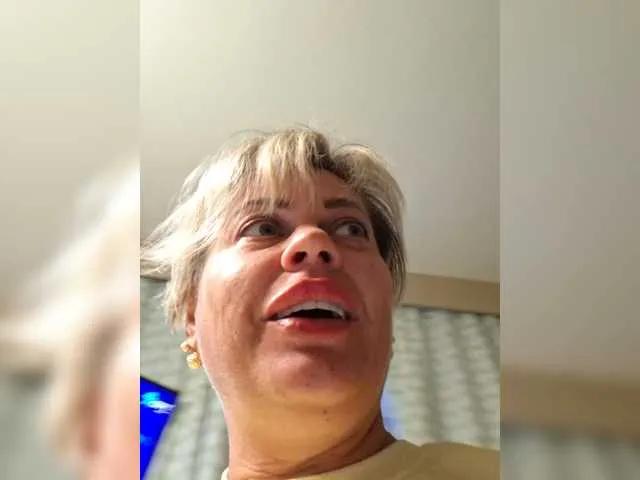 Freechat murr-kitty on BongaCams