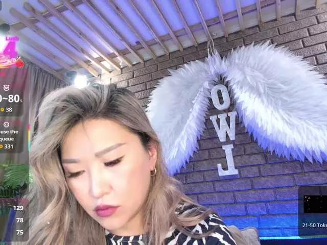 Freechat nickyowl on BongaCams