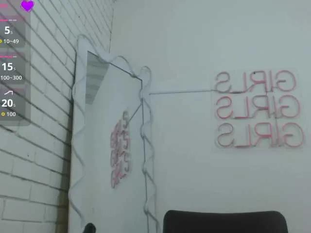 Offline Pia-tay on BongaCams