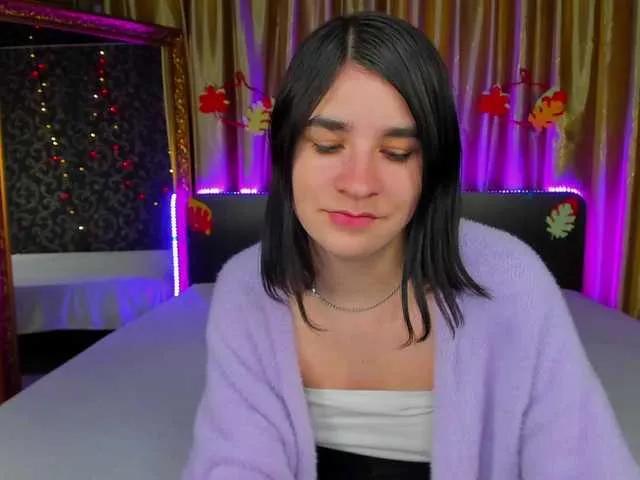 Polly-Love on BongaCams