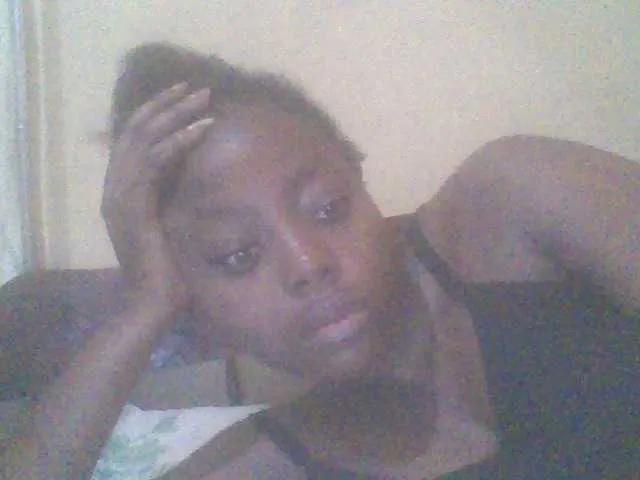 Offline PrettyG on BongaCams