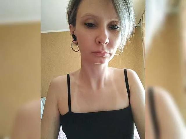 Freechat prettyKris on BongaCams