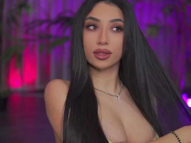 Freechat RamiraRowa on BongaCams