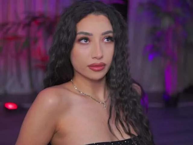 Freechat RamiraRowa on BongaCams