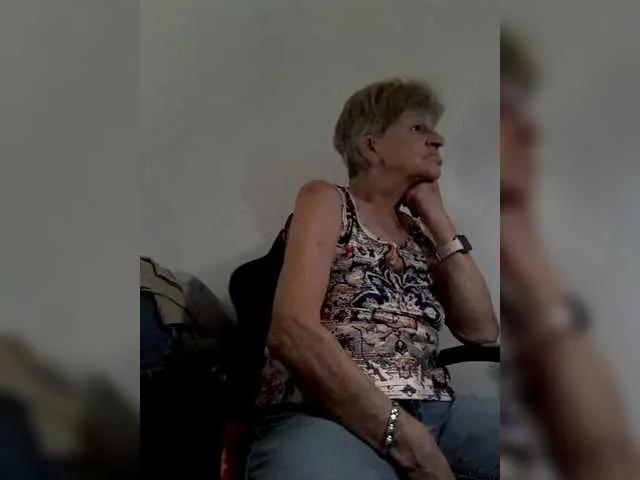 Freechat Reife-dame on BongaCams