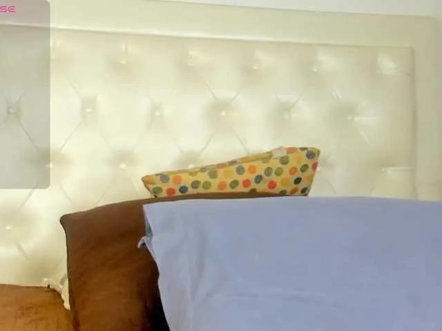 Freechat rouse-sexy-hotxx77 on BongaCams