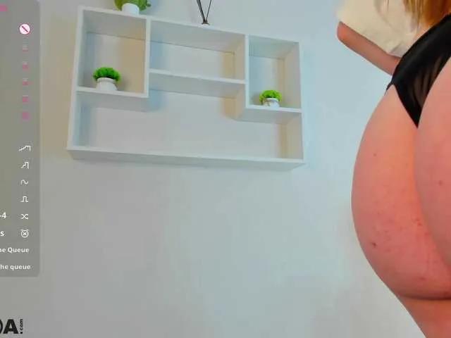 Offline Roxy-Sunny on BongaCams