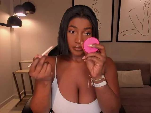 Offline SavannahStorm on BongaCams