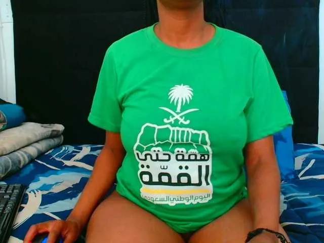 Freechat SexyCreamyPussy on BongaCams