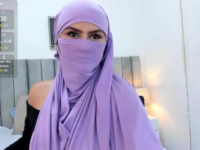 Freechat shaiira on BongaCams