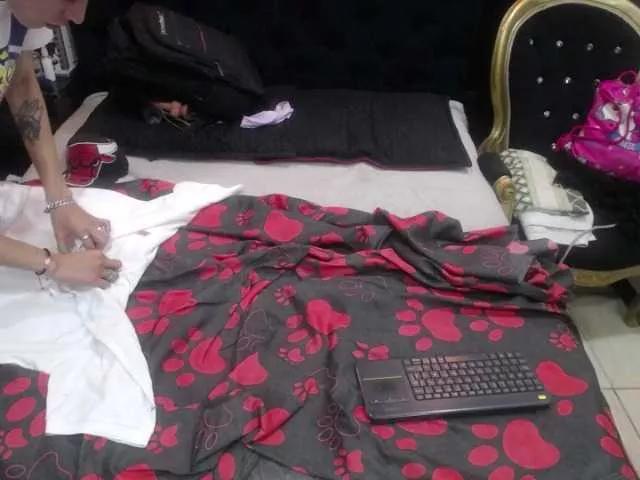 Freechat SimonAndJocelyn on BongaCams