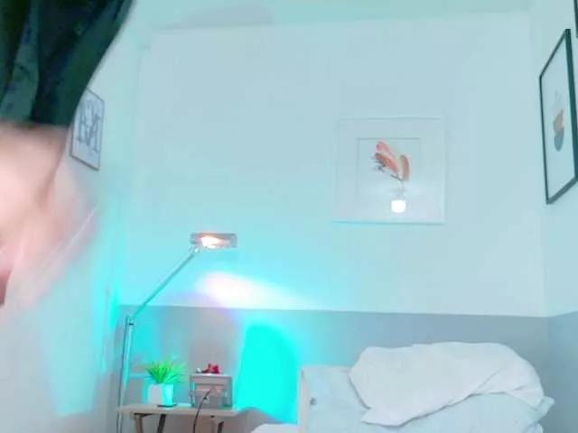 skinnyprinces on BongaCams