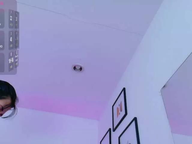 skinnyprinces on BongaCams