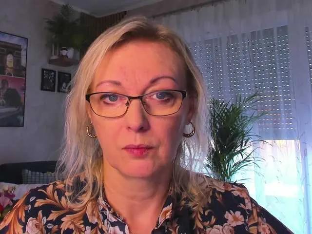 BongaCams SoftVANESSA is Freechat SoftVANESSA — I am a cooking addict, yes ! My dream is to make the whole world smell better with my cookies and my special plates I like to cook, The secret ingredient is always love, I like to put love in all I do. I believe laughter is brightest when the food is...