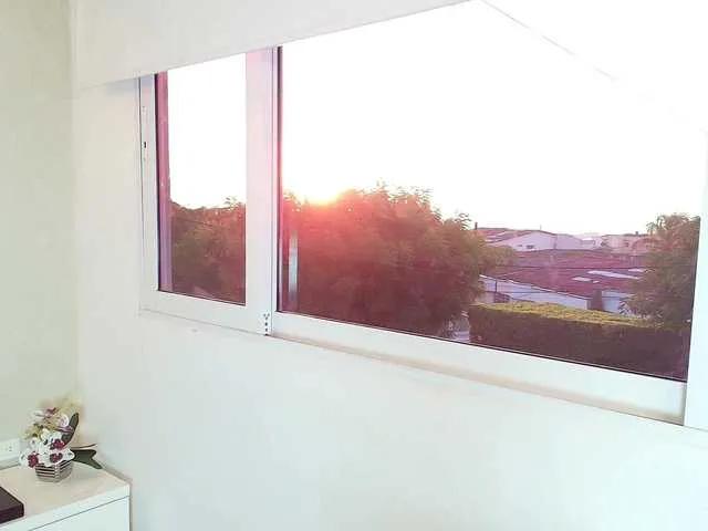 Offline Victoria-Collins on BongaCams