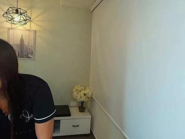 Offline Victoria-Collins on BongaCams