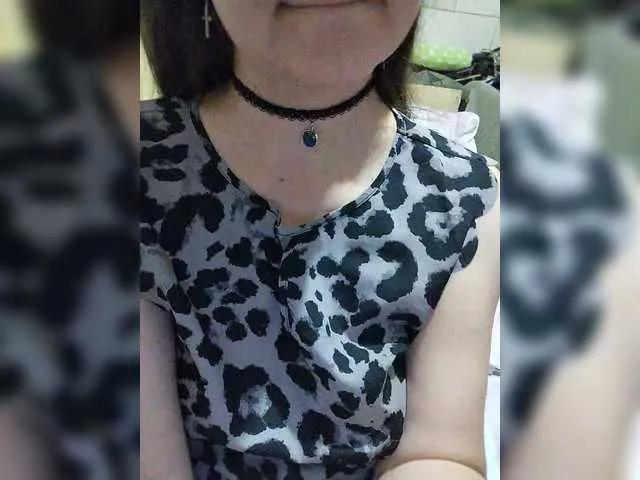 Offline Vikki-vik on BongaCams