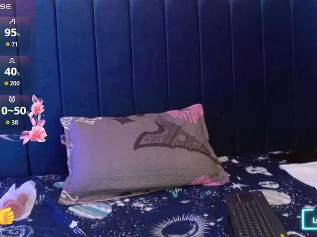 Offline Violet-wish on BongaCams