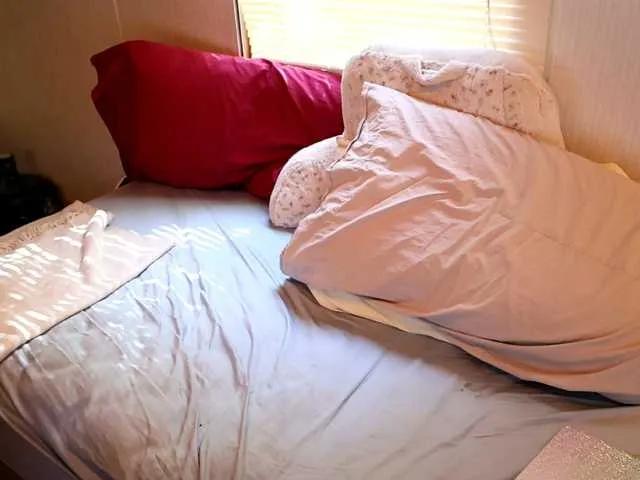 XxpixeyxX on BongaCams 