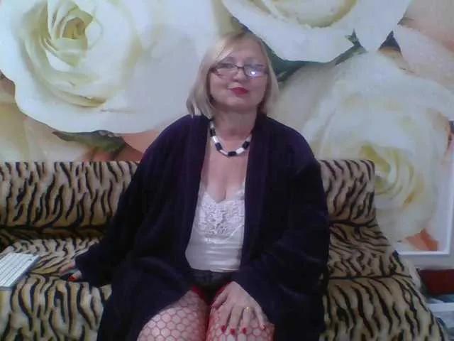 Offline yakameliya on BongaCams