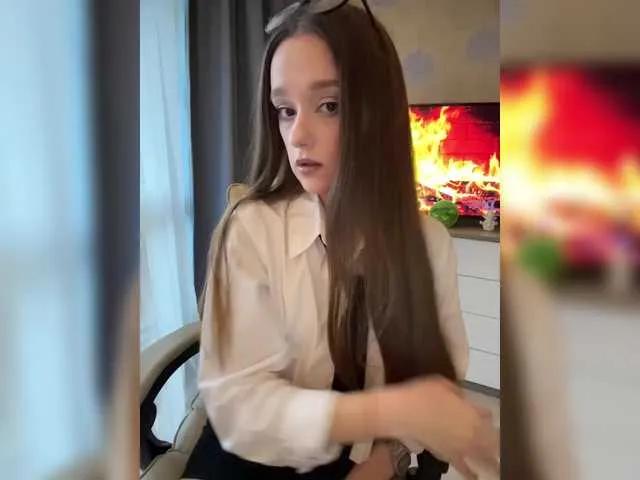 Offline ymnichka on BongaCams