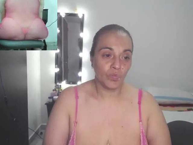 zoedoll on BongaCams