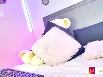 Freechat ale_love_ on Chaturbate