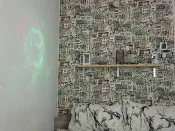 Freechat aliceparis69 on Chaturbate