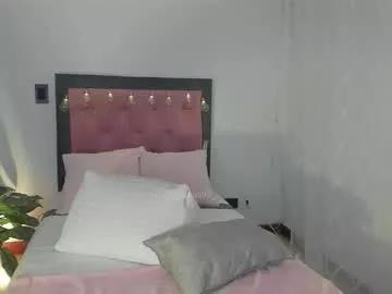 Freechat allysnow on Chaturbate