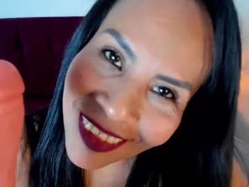 Freechat anthonelaa__ on Chaturbate