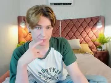 antonylewis — Play with me ^^ - Multi-Goal :  20 goal Cum show #twink #gay #lovense #femboy #anal
