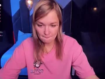 Freechat bella_cosmos on Chaturbate